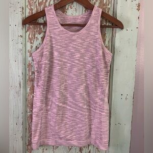 Women’s Athleta light pink tank top